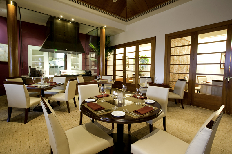 ロイズ レストラン グアムの観光 旅行情報 ココ夏ッ通信